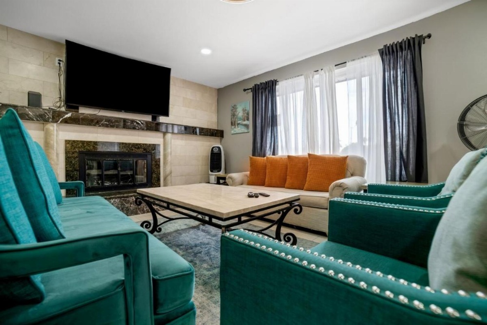 Las Vegas Retreat - 5 Mins From The Strip Home Image 22