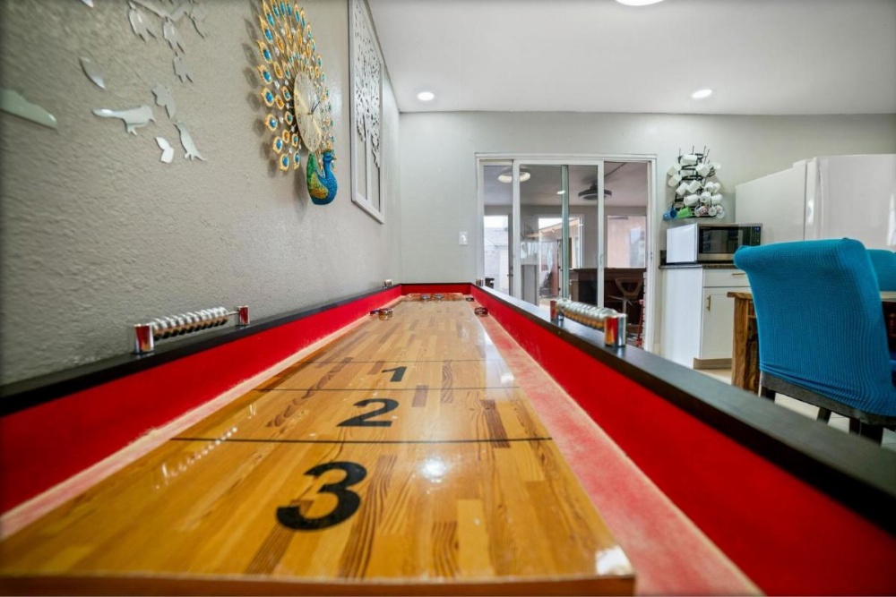 Las Vegas Retreat - 5 Mins From The Strip Home Image 6